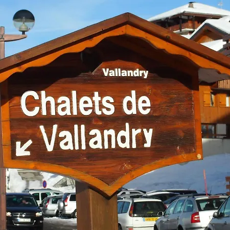 Chalet Charming With View On Mont Blanc Peisey-Nancroix