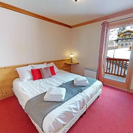 Charming With View On Mont Blanc Chalet *
