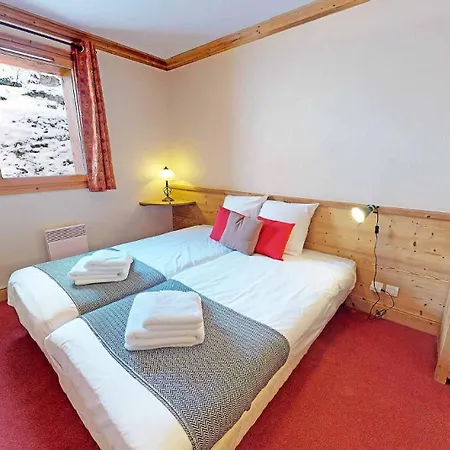 Charming With View On Mont Blanc Peisey-Nancroix