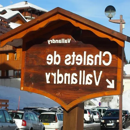 Charming With View On Mont Blanc Peisey-Nancroix